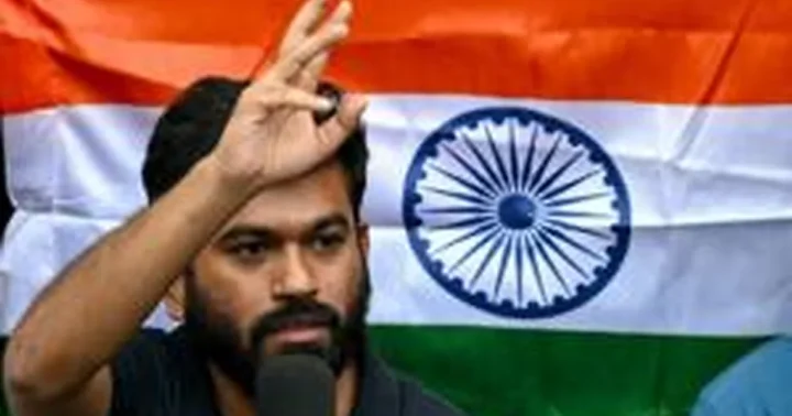 Delyje sulaikytas Indijos Cockroach Janta Party įkūrėjas Abhijeet Dipke