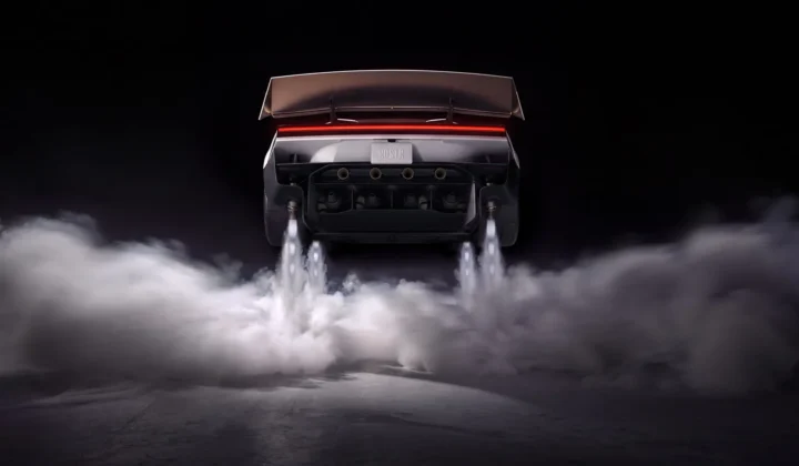 Tesla pristatė antros kartos Roadster, galintį važiuoti aukštyn ratais