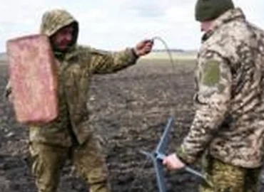 Rusijos smūgiai Ukrainoje paliko 600 tūkst. žmonių be elektros, pranešta apie tris žuvusiuosius
