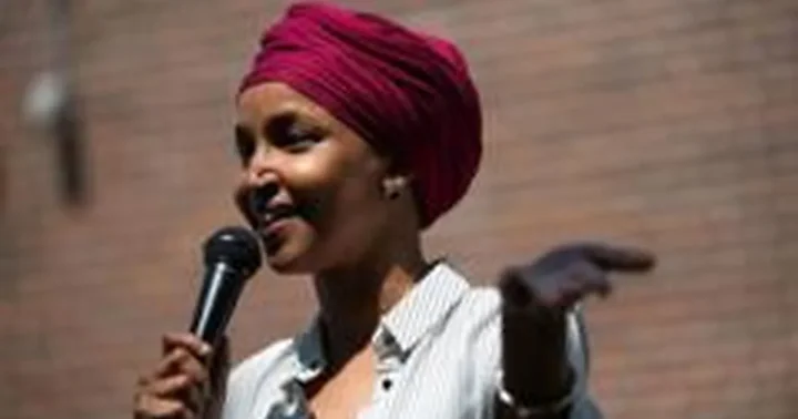 Barackas Obama pasmerkė federalinį tyrimą dėl Ilhan Omar