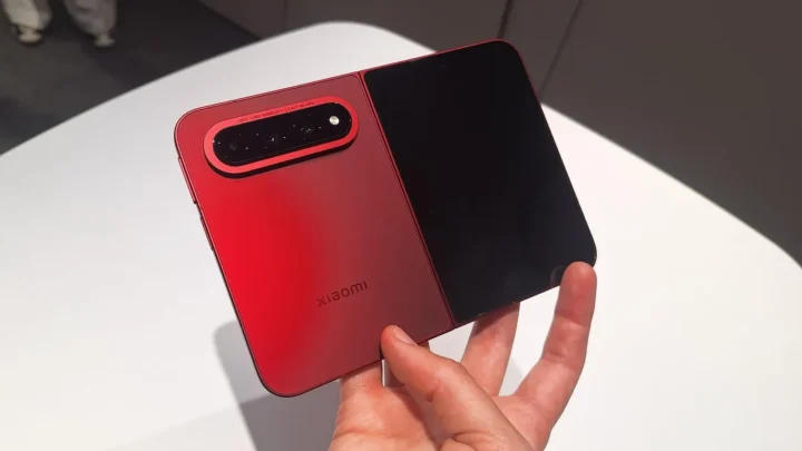 AnTuTu rugsėjo reitinge pirmą vietą užėmė sulankstomas „Xiaomi 18 Fold“