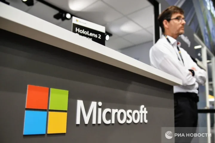 Microsoft pasiūlė daliai darbuotojų savanoriškai palikti bendrovę