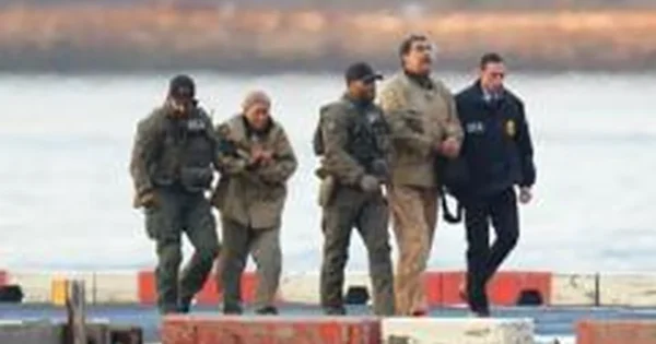 JAV prokurorai pateikė Nicolásui Maduro ir Cilia Flores naujus kaltinimus dėl kankinimų