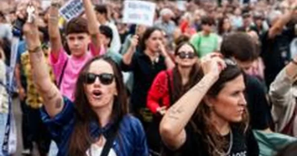 Dešimtys tūkstančių žmonių Ispanijoje protestavo dėl būsto krizės