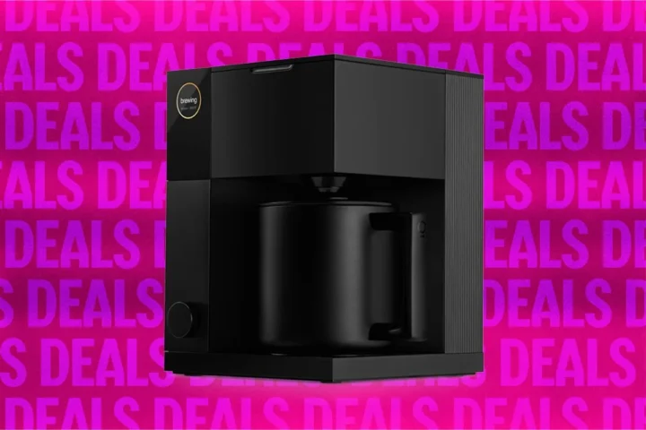 Atnaujintas Fellow Aiden Precision Coffee Maker parduodamas 100 dolerių pigiau