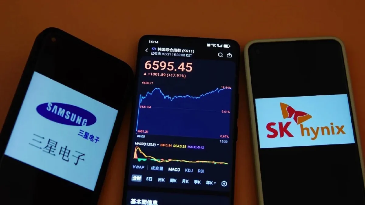 SK Hynix ir Samsung Electronics akcijos smuko per pasaulinį technologijų akcijų išpardavimą