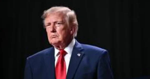 Trumpas paskelbė apie susitarimą dėl rusiško dyzelino tiekimo į JAV ir pasaulio rinkas