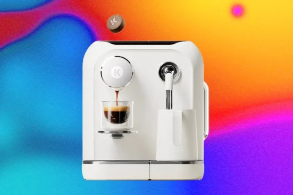 Keurig pristatė Alta kavos sistemą su kompostuojamomis kapsulėmis